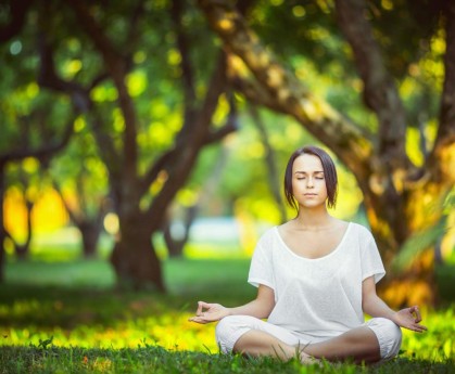 ng体育下载_辽篮新主场首秀在即，郭士强提醒球员，适应空间变化是关键