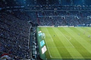 ng体育-鲁尼点破防守玄机，库库雷利亚教科书式表现揭示限制亚马尔之道